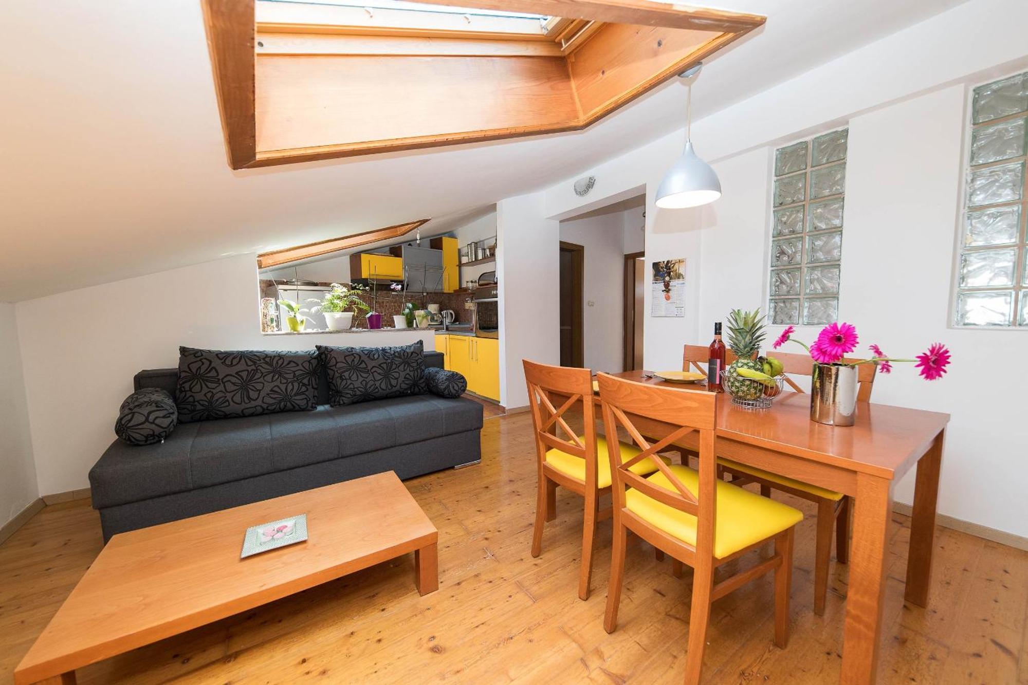 Roko Apartments Selce Eksteriør billede