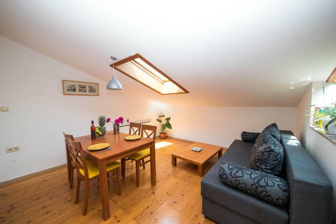 Roko Apartments Selce Eksteriør billede