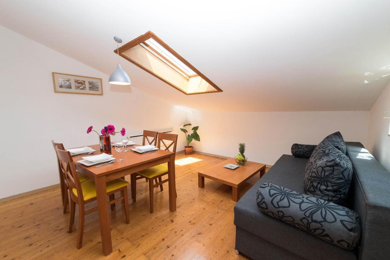 Roko Apartments Selce Eksteriør billede